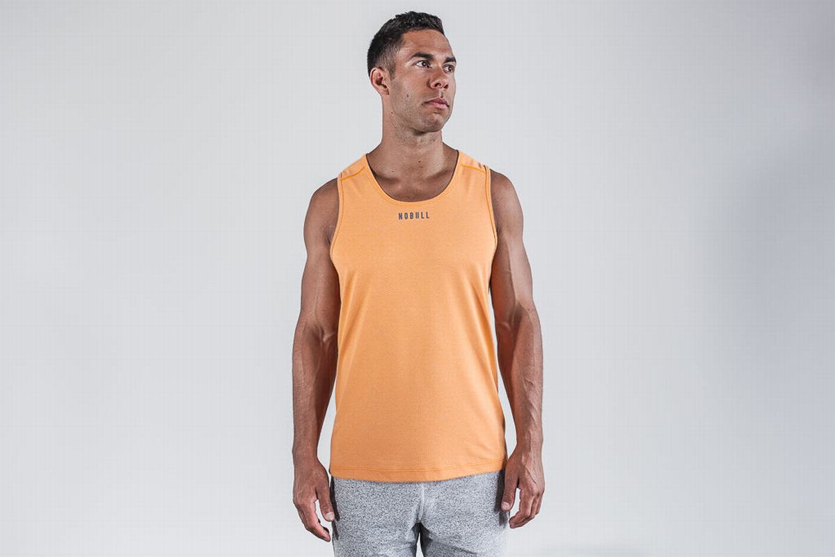 Nobull Textured Men\'s Tank Tops Yellow | Australia (AP1948)